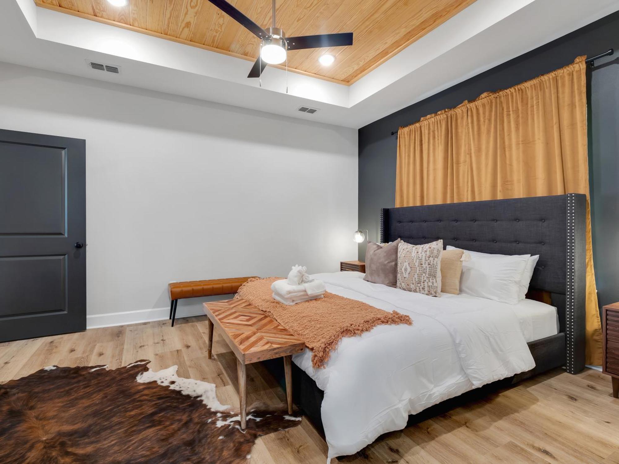 New Take On Midtown Modern Villa Tallahassee Bagian luar foto